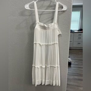 White dress, Size M